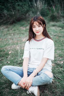 阴部上面毛毛的地方肉太多